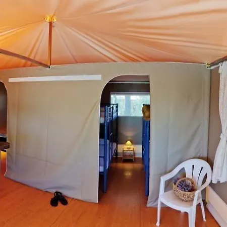 Camping L'oasis Eclassan